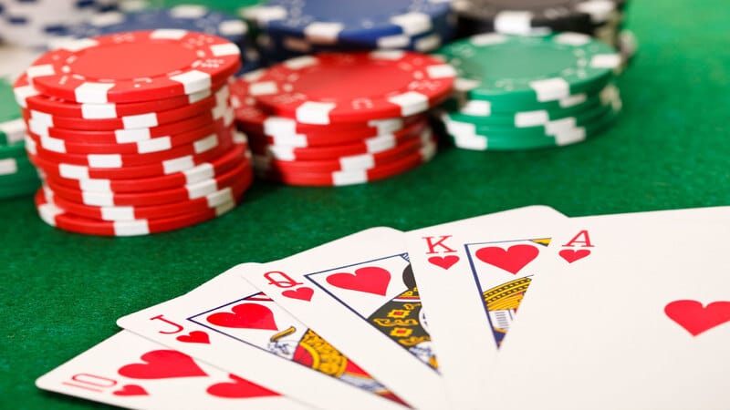 Chinh phục luật Poker nhờ theo cách hiểu đơn giản nhất.